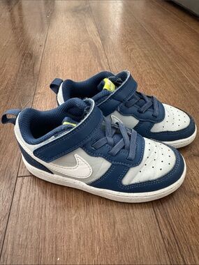 Nike Court Borough Low | Navy, Gray, and White | Dunk Style | 9C